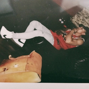 女友小柔被黑人伦流澡
